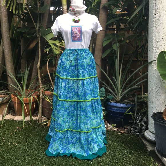 Beautiful Hippie Skirt Floral Peasant Maxi w/ pompoms! - Picture 4 of 6